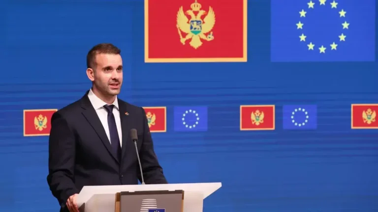 turk-turiste-kotu-haber-bir-ulke