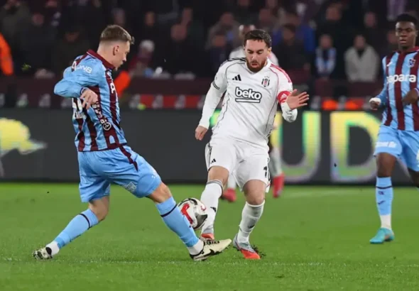 AA-20251214-39980678-39980675-TR